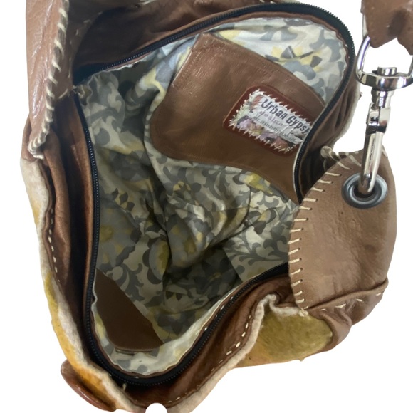 URBAN GYPSY Christina Hankins Artist Boiled Wool Tan Leather Boho Hobo Purse - Picture 11 of 13